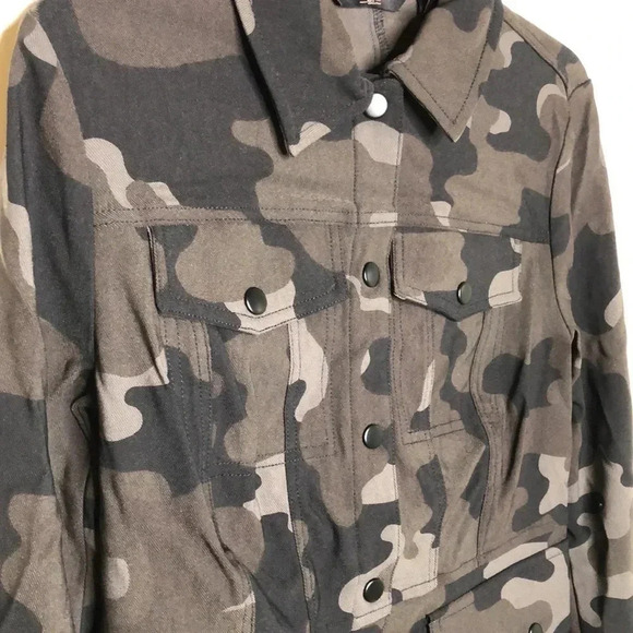 G.I.L.I. Camo Printed Anorak Jacket - Picture 3 of 7